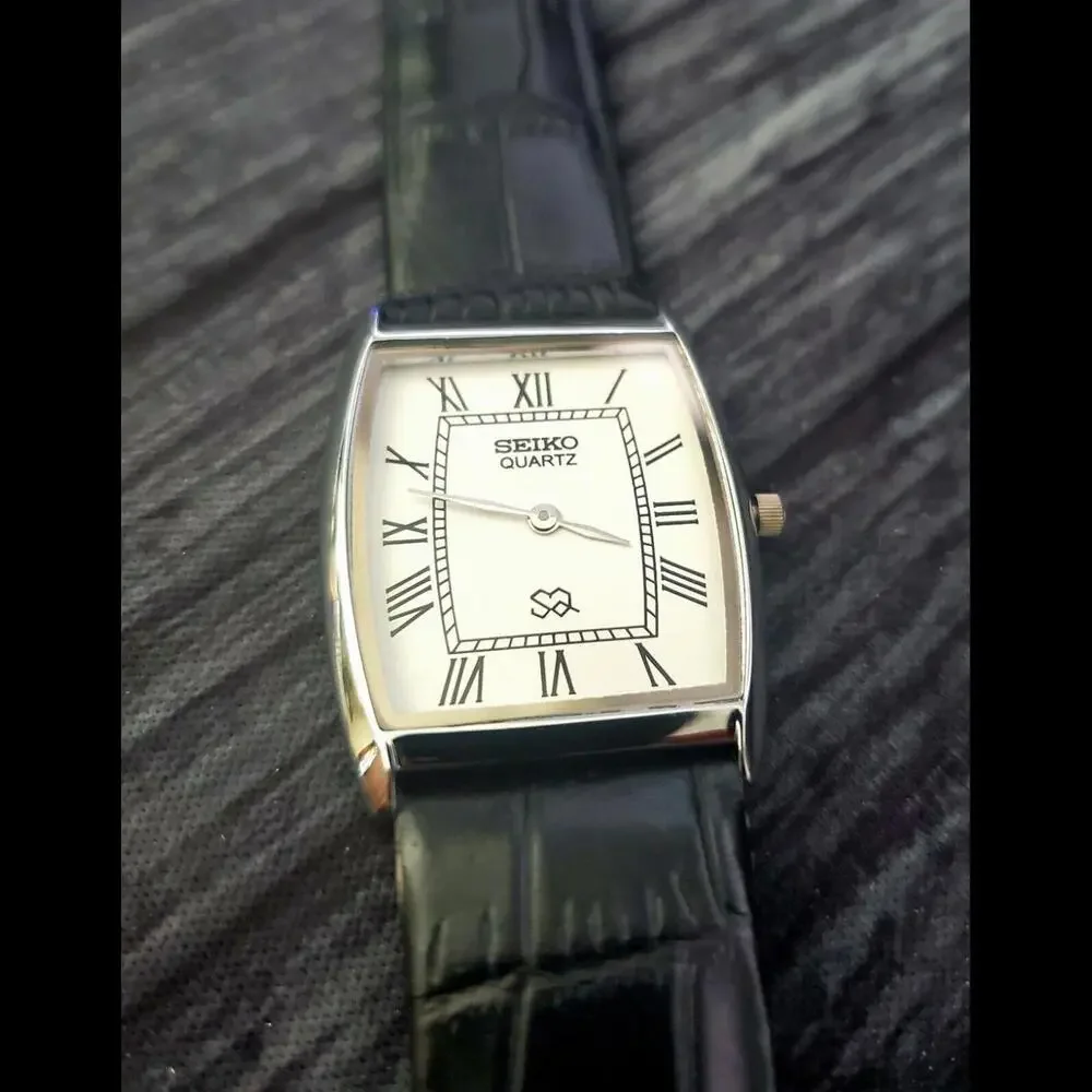 RARE Men's Vintage  Slim Seiko Tank Barrel Silver White Watch New‎ Mvt & Batt🌟